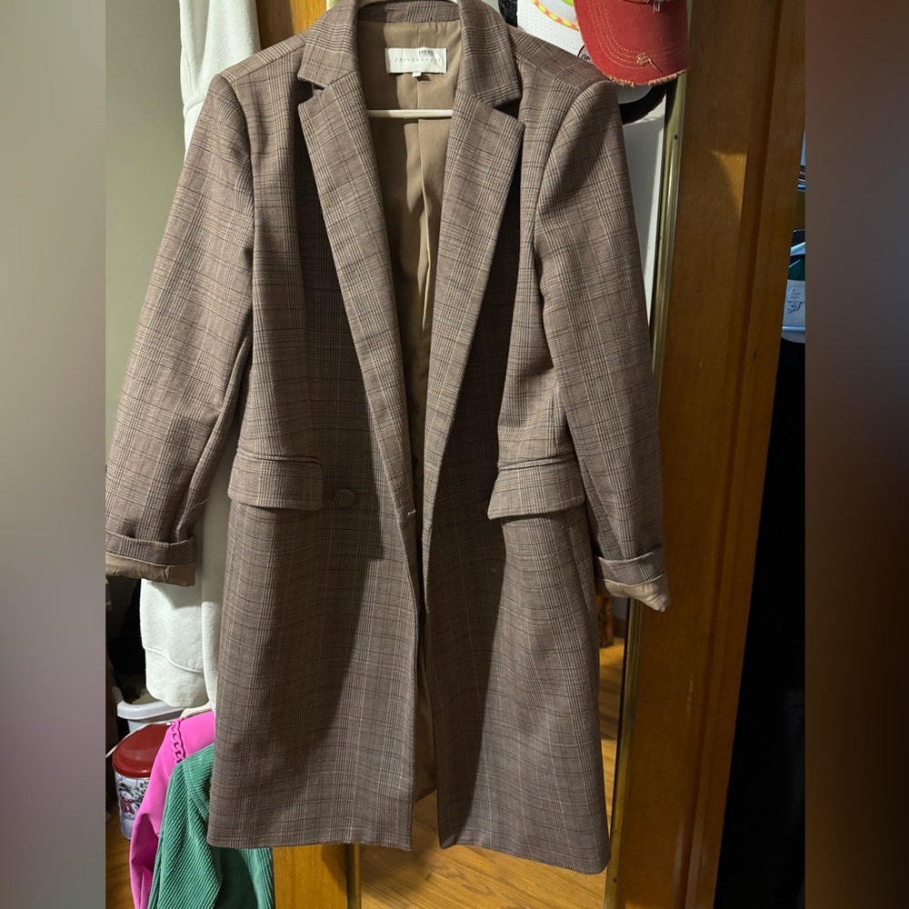 FRENCH MAUVE Size Small Classic Plaid Long Women's Blazer Coat - Brown
